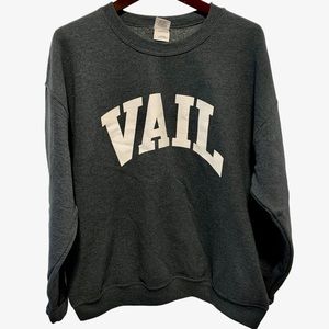 Vintage Vail sweatshirt. Gildan Heavy Blend. Size L.